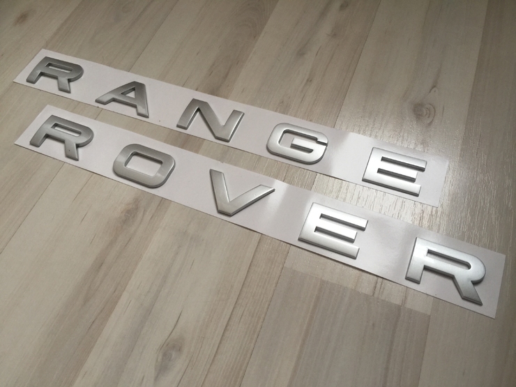Буквы Range Rover серые матовые